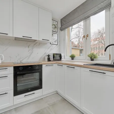 Appartement Zegadlowicza Riverside In By Renters