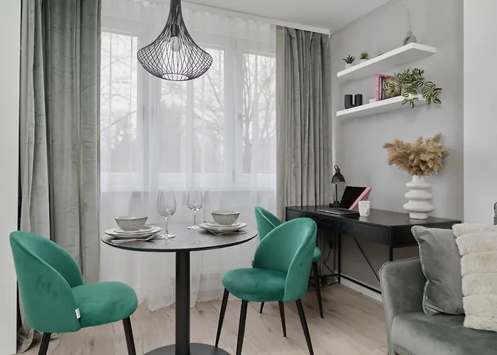 Appartement Zegadlowicza Riverside In By Renters *